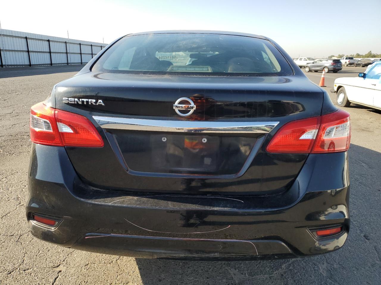 2018 Nissan Sentra S VIN: 3N1AB7AP6JY337124 Lot: 68712254