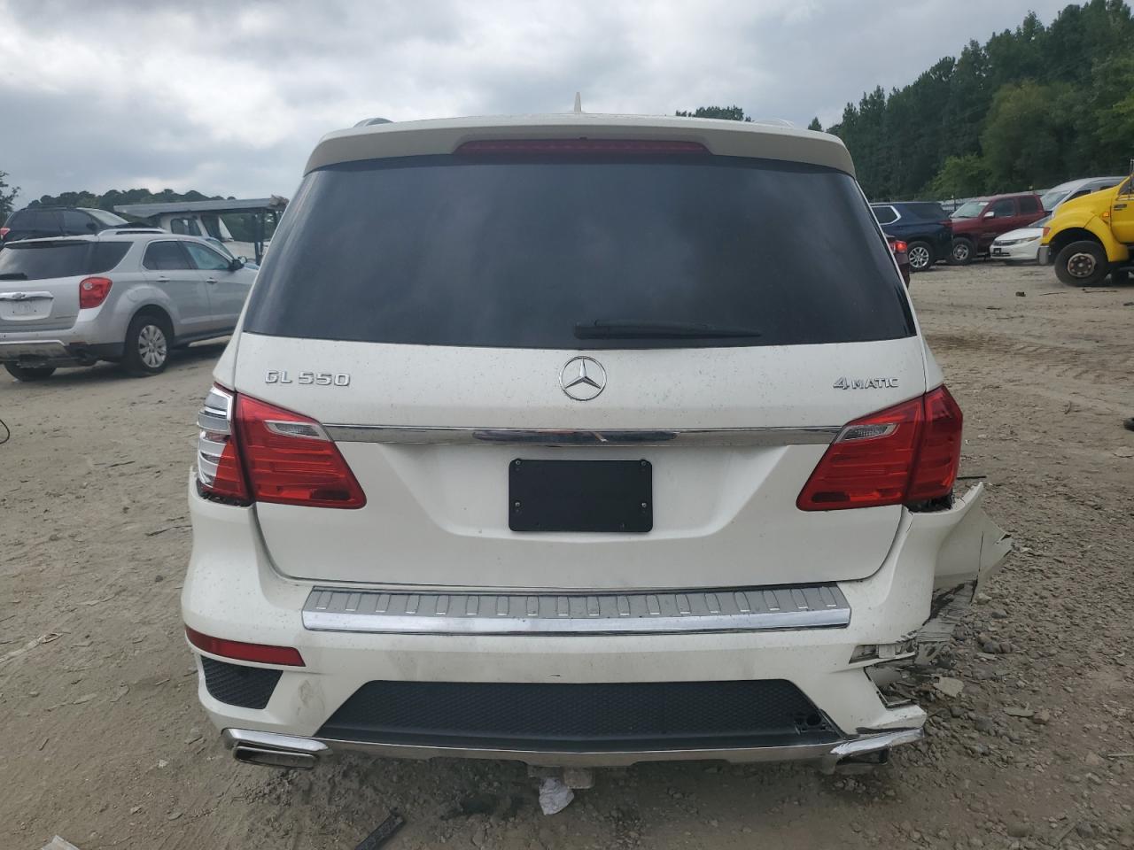 4JGDF7DE0FA535519 2015 Mercedes-Benz Gl 550 4Matic