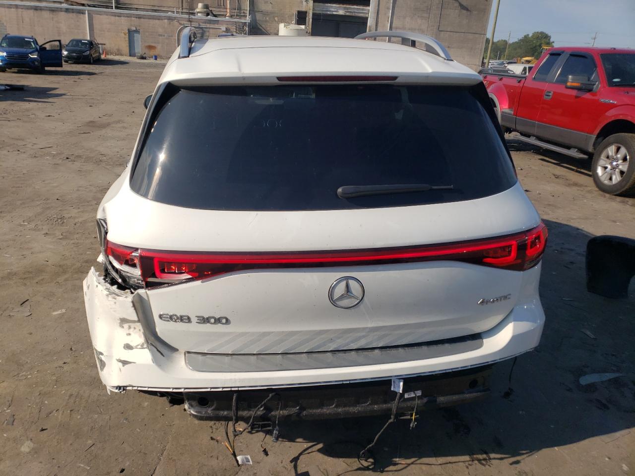 W1N9M0KB1PN024422 2023 Mercedes-Benz Eqb 300 4Matic