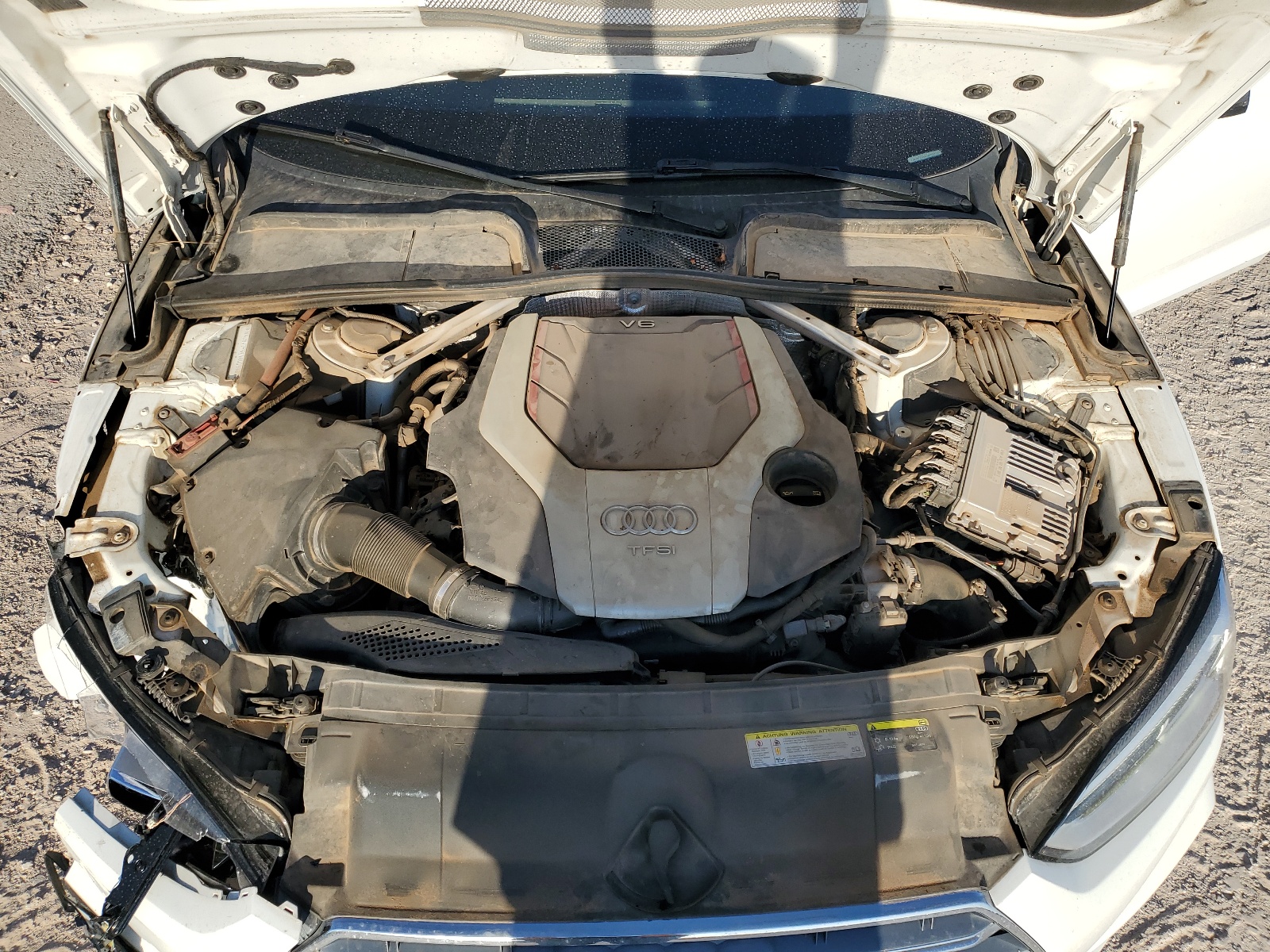 Фото: WAUB4CF5XJA005930 - 12