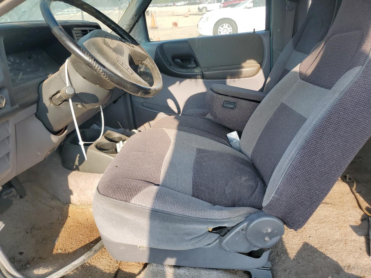 1994 Mazda B4000 Cab Plus VIN: 4F4CR16X9RTM99039 Lot: 66709694