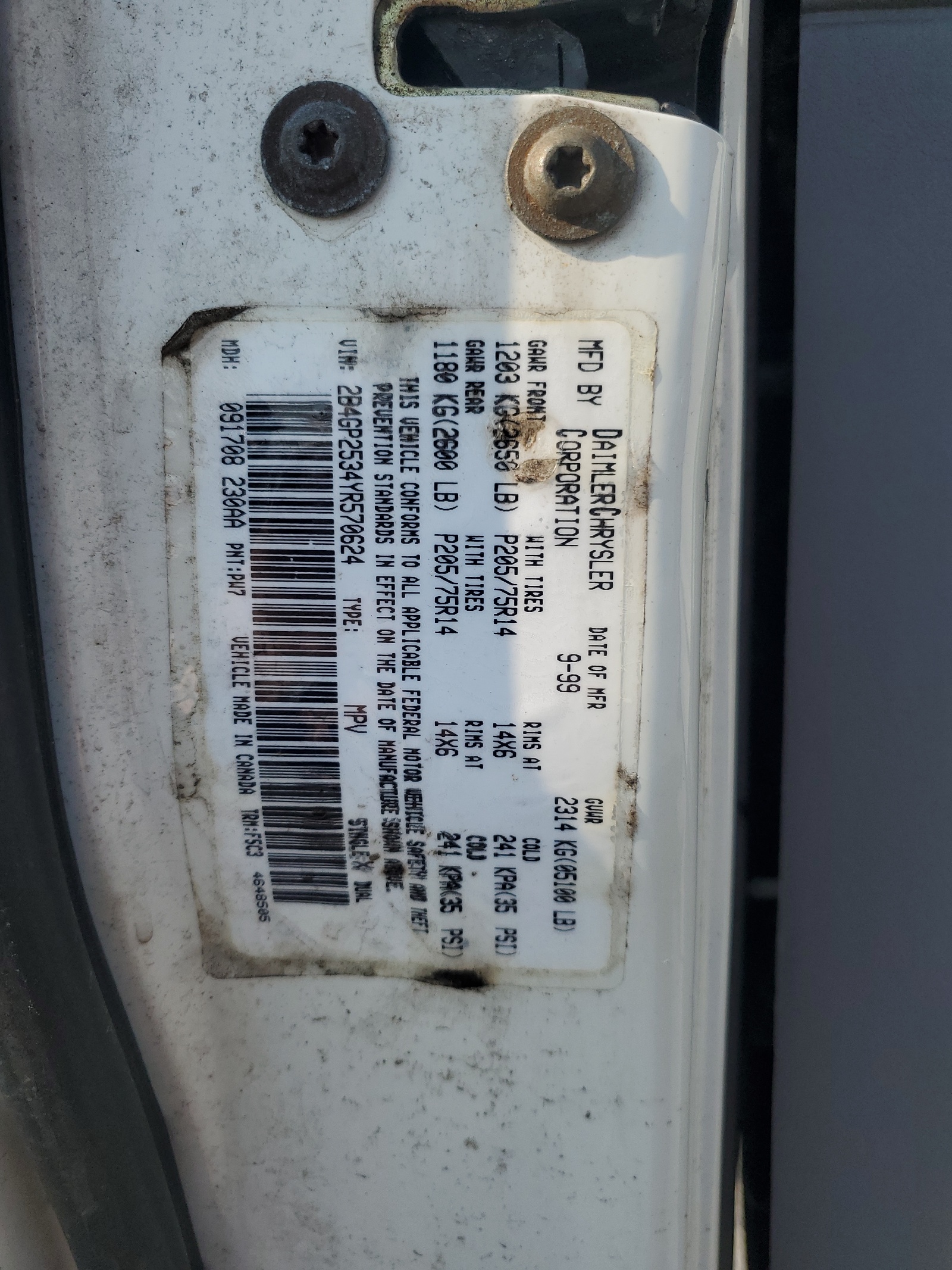 2B4GP2534YR570624 2000 Dodge Caravan