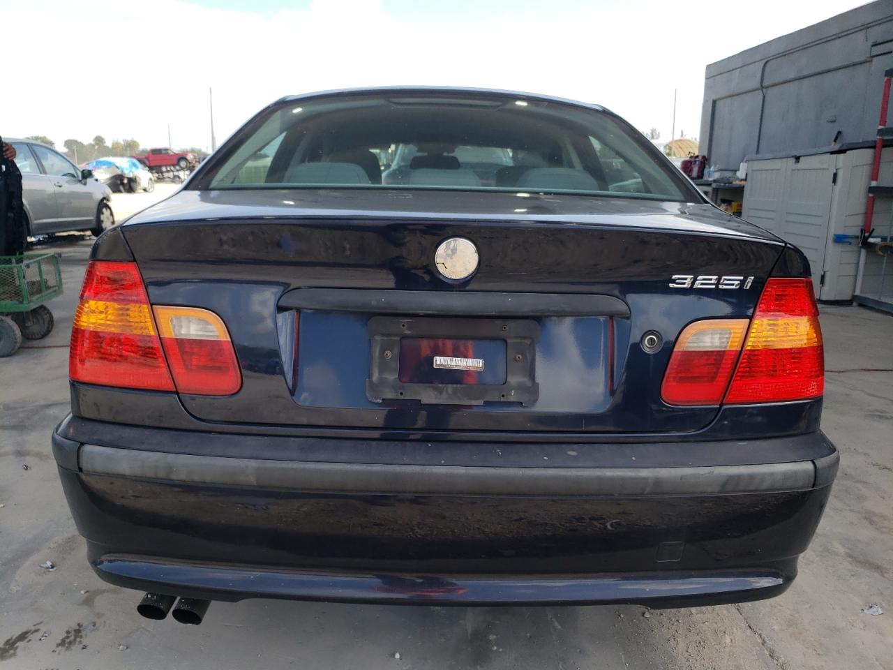 2003 BMW 325 I VIN: WBAET37423NJ31460 Lot: 65842274