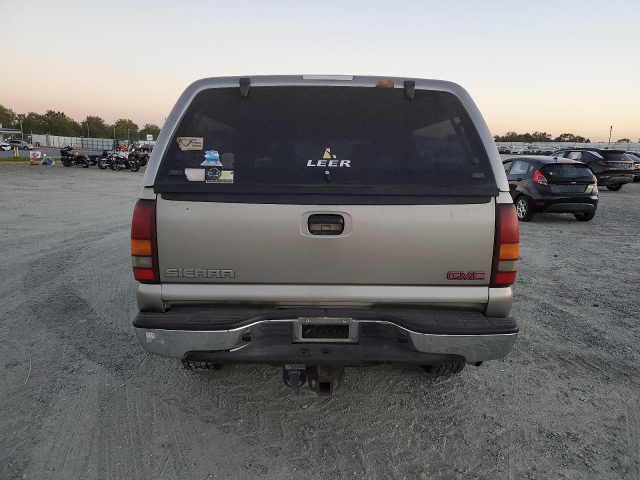 2003 GMC Sierra K2500 Heavy Duty VIN: 1GTHK291X3E129259 Lot: 67795384