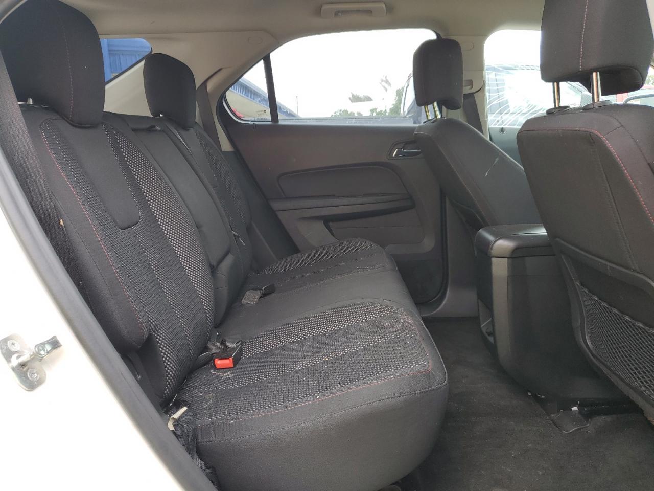 2015 Chevrolet Equinox - Image 11