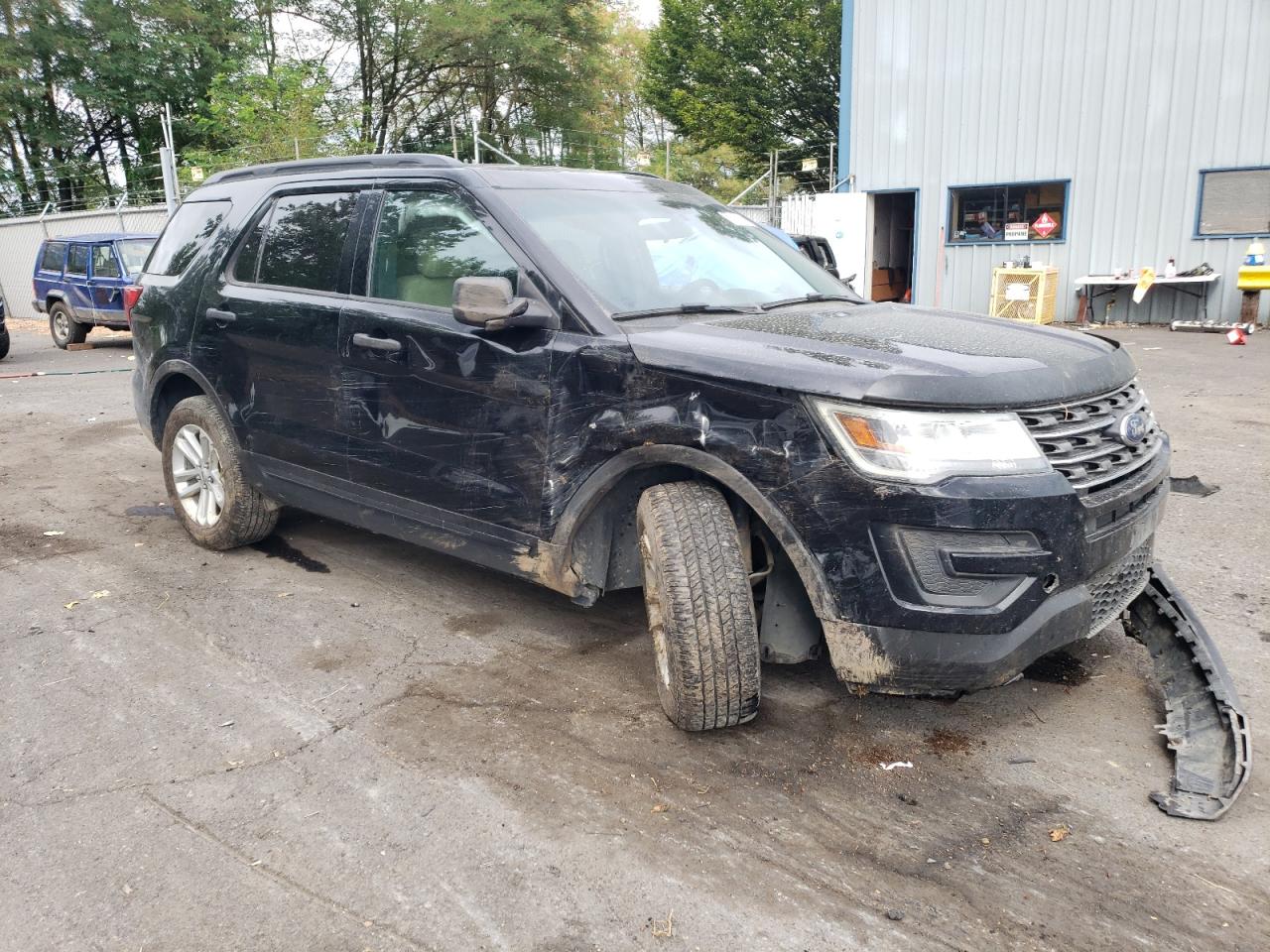 VIN 1FM5K8B82GGB55776 2016 FORD EXPLORER no.4