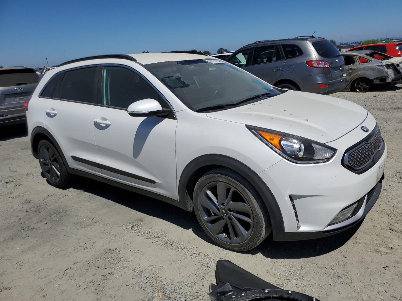 2017 Kia Niro Ex VIN: KNDCC3LCXH5066193 Lot: 66978974