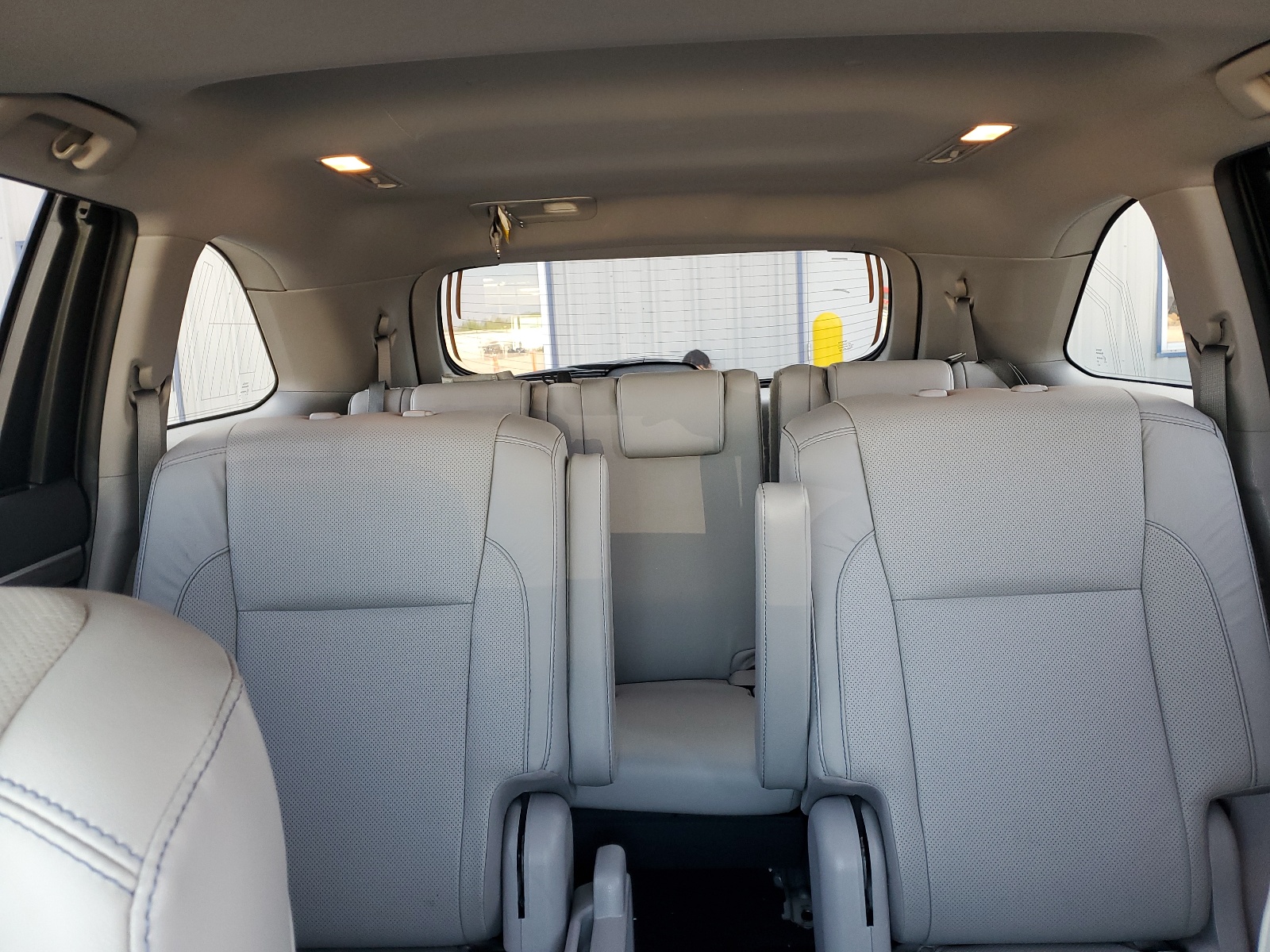 5TDDZRFH6KS741651 2019 Toyota Highlander Limited