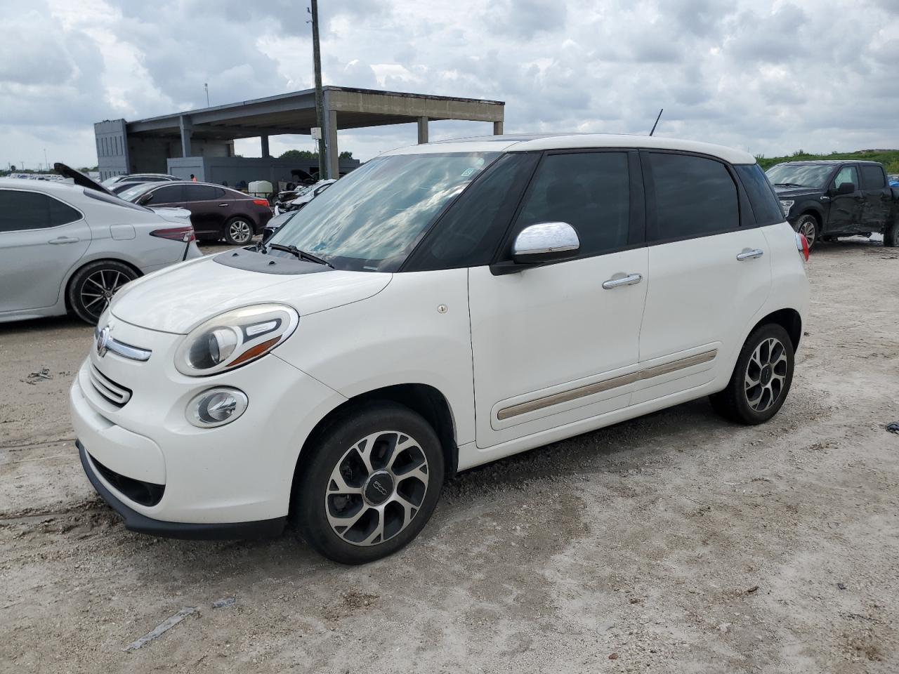 2014 Fiat 500L Lounge VIN: ZFBCFACH4EZ021913 Lot: 66867504