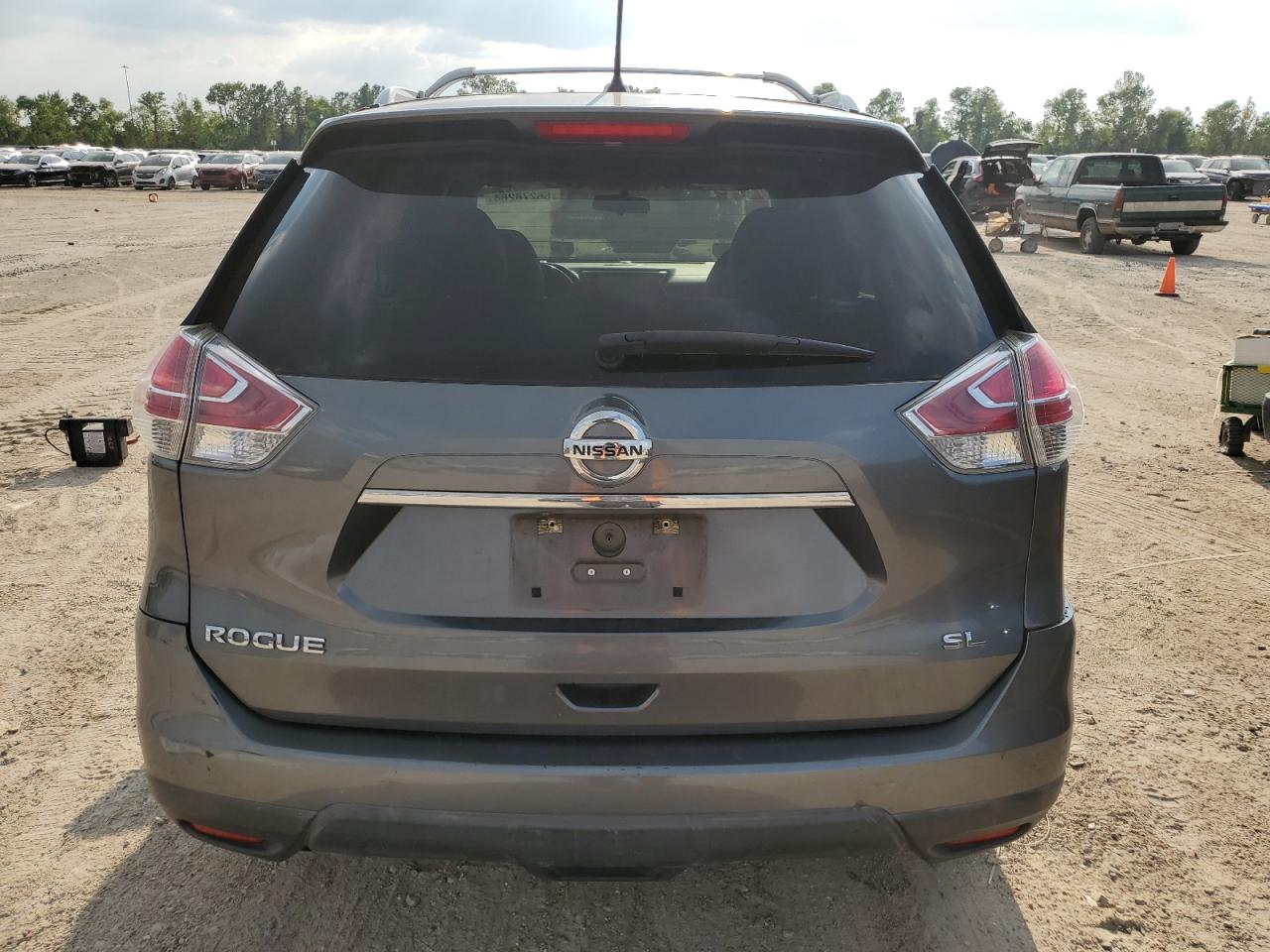 2015 Nissan Rogue S VIN: 5N1AT2MT5FC897573 Lot: 66278264
