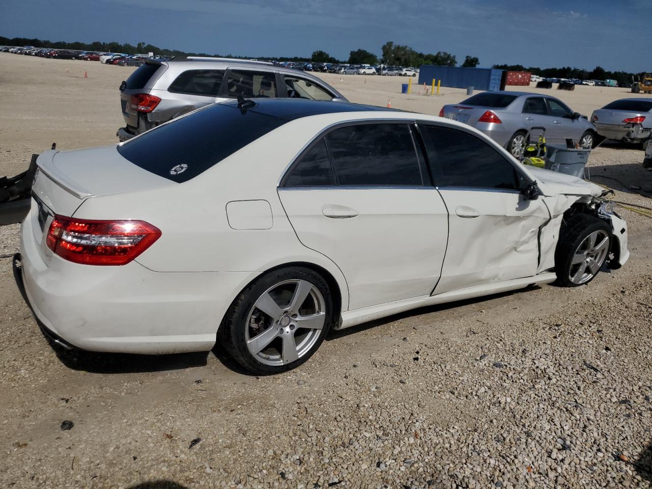 2011 Mercedes-Benz E-klasse - Image 3