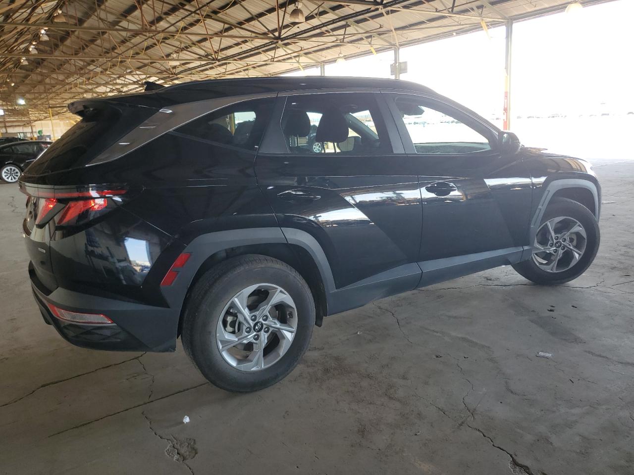 5NMJBCDE1RH298349 Hyundai Tucson SEL 3