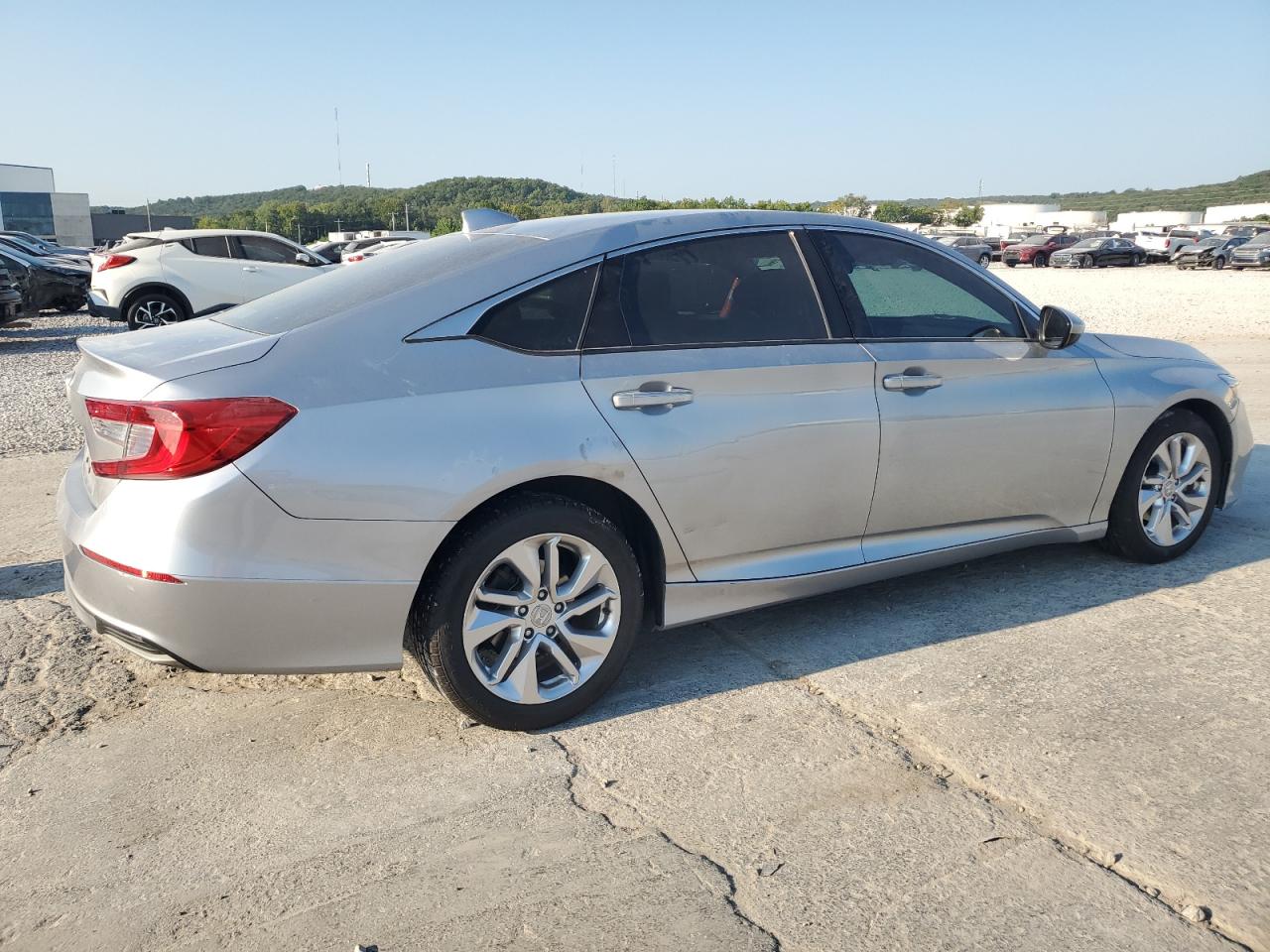 2019 Honda Accord Lx VIN: 1HGCV1F1XKA077817 Lot: 69467414