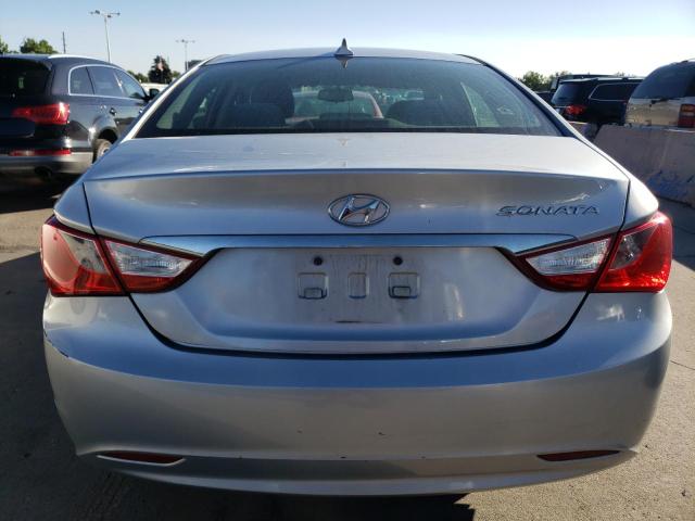  HYUNDAI SONATA 2013 Серебристый