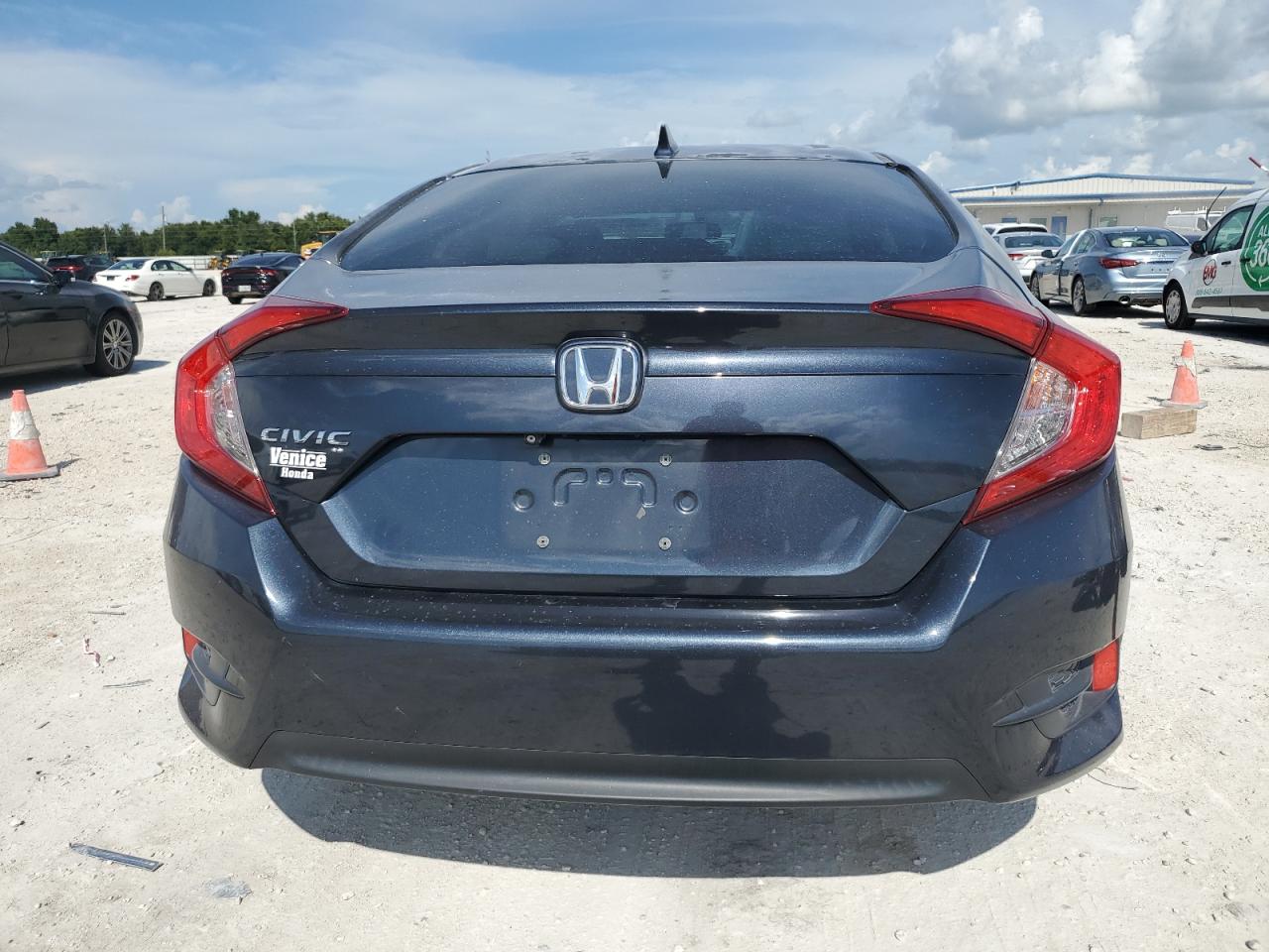 2018 Honda Civic Ex VIN: 2HGFC2F72JH589441 Lot: 66938644