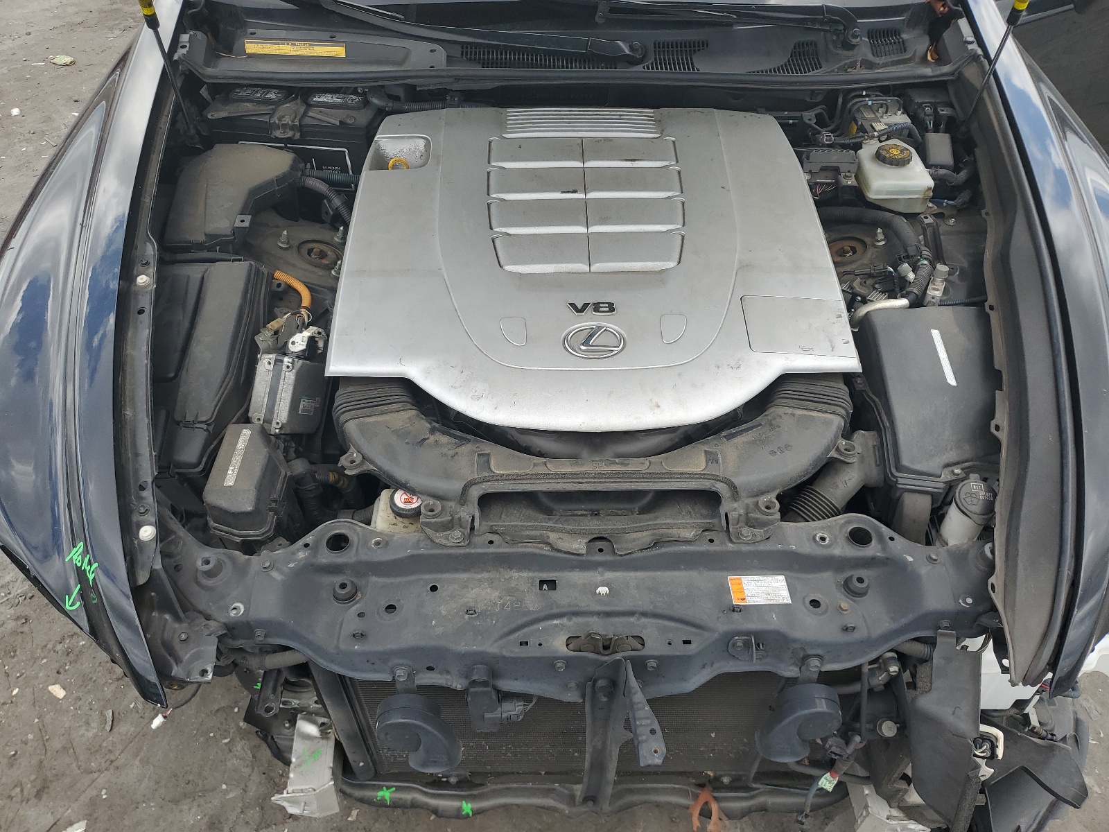 JTHCL5EF1H5028899 2017 Lexus Ls 460