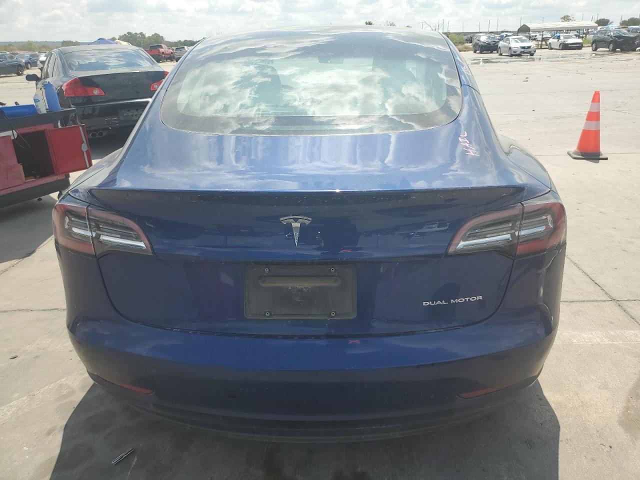 5YJ3E1EB9NF263658 2022 Tesla Model 3