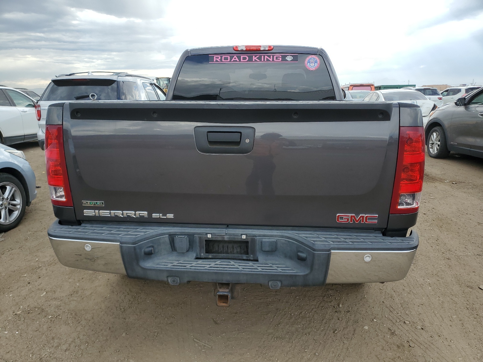 1GTR2VE35BZ204874 2011 GMC Sierra K1500 Sle