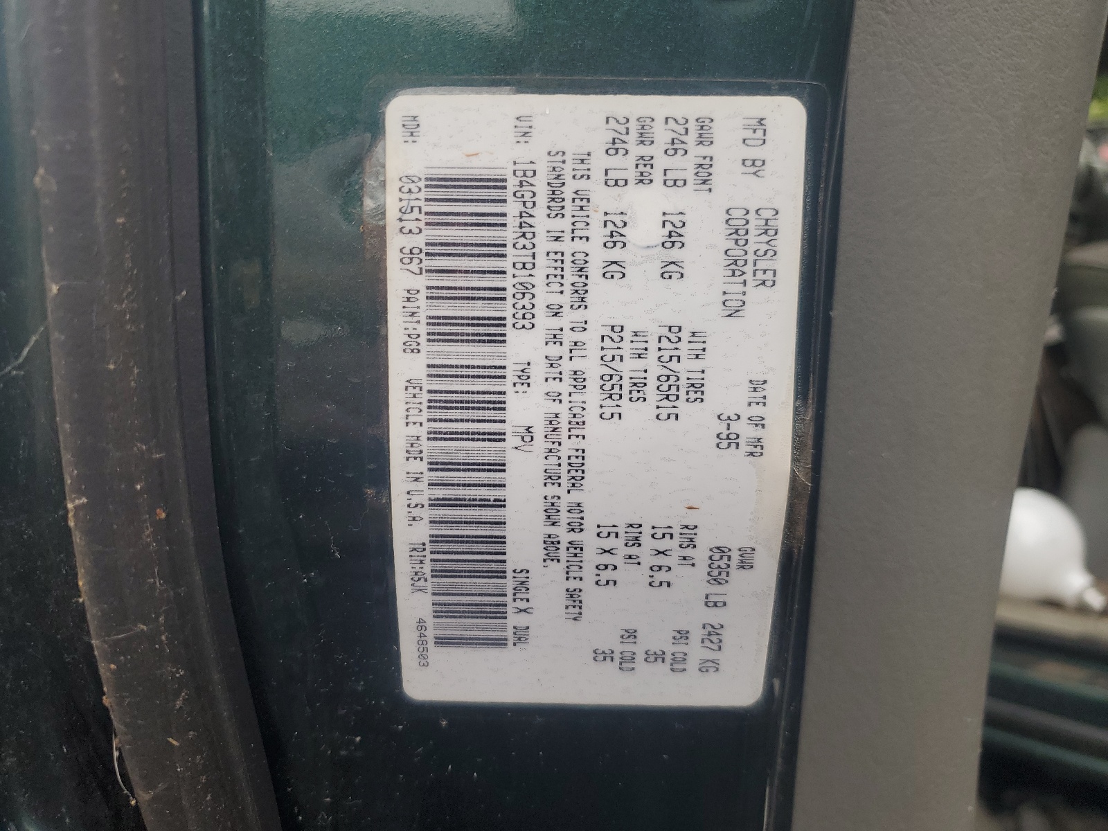 1B4GP44R3TB106393 1996 Dodge Grand Caravan Se