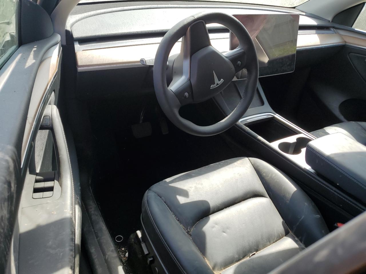 7SAYGDEE2PF685966 2023 Tesla Model Y