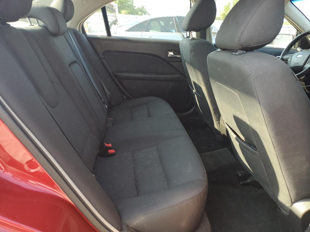 2011 Ford Fusion Se VIN: 3FAHP0HA5BR260267 Lot: 67268154