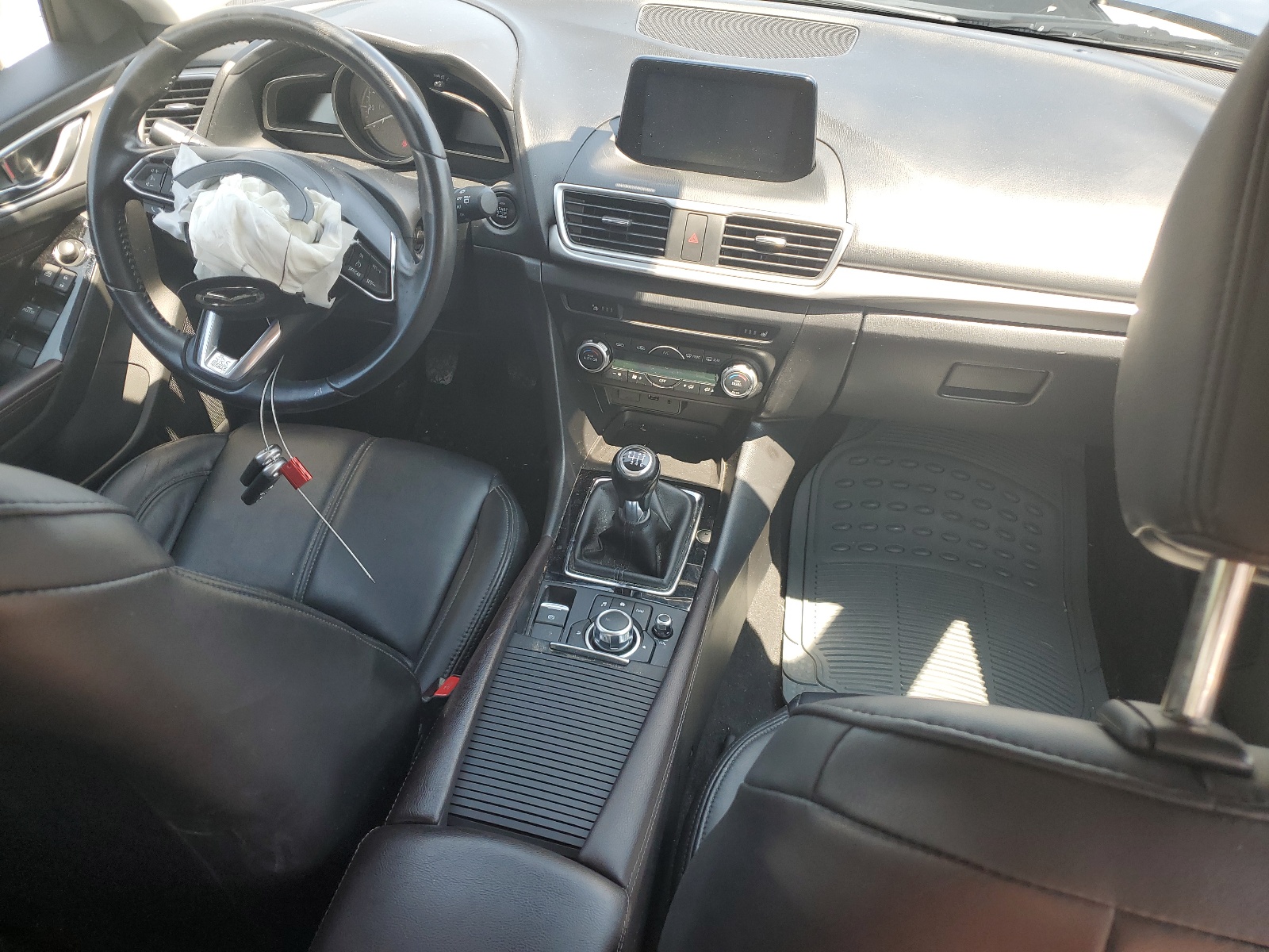 JM1BN1L3XH1151097 2017 Mazda 3 Touring