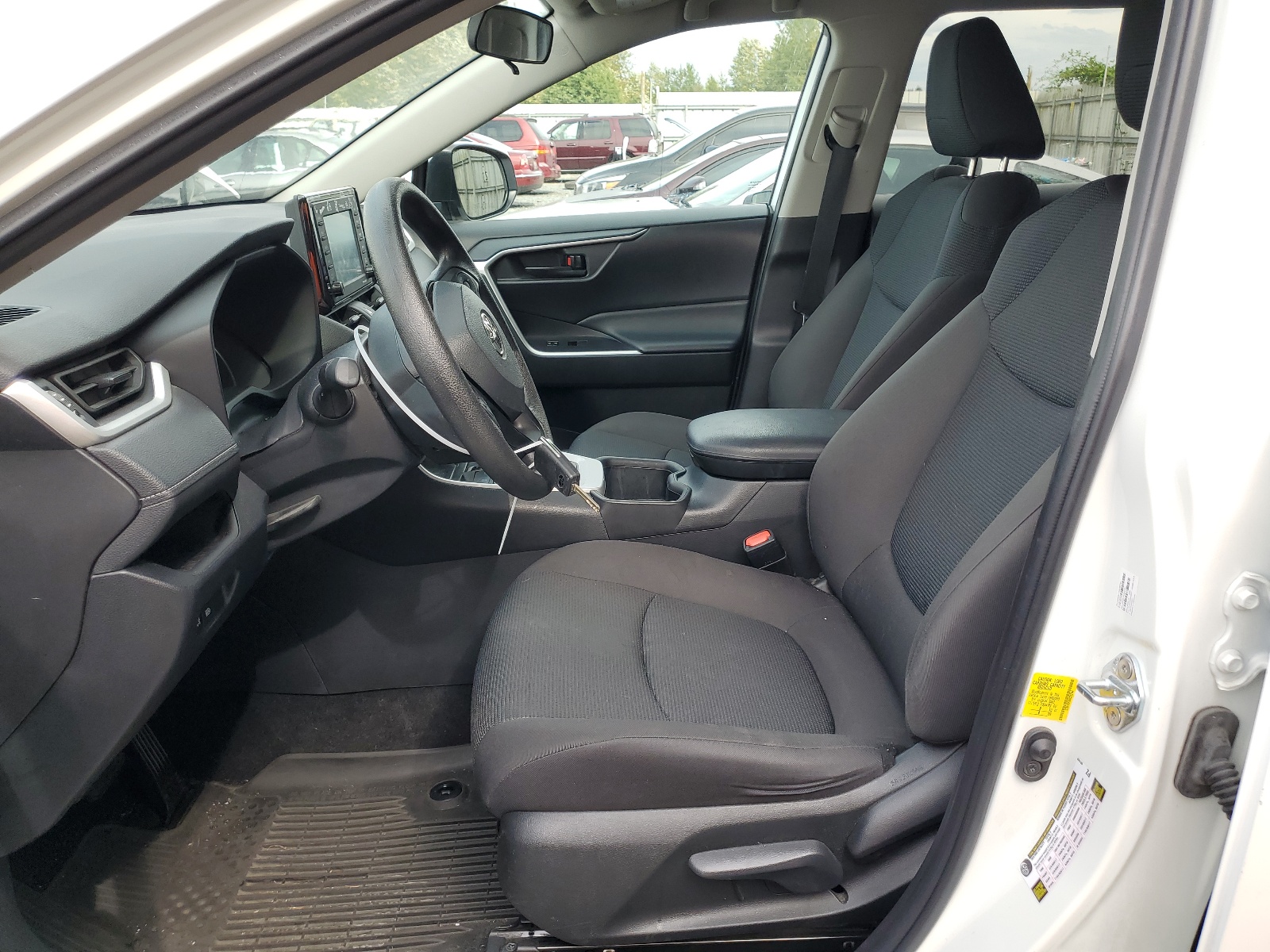 2T3K1RFV6NC212144 2022 Toyota Rav4 Le