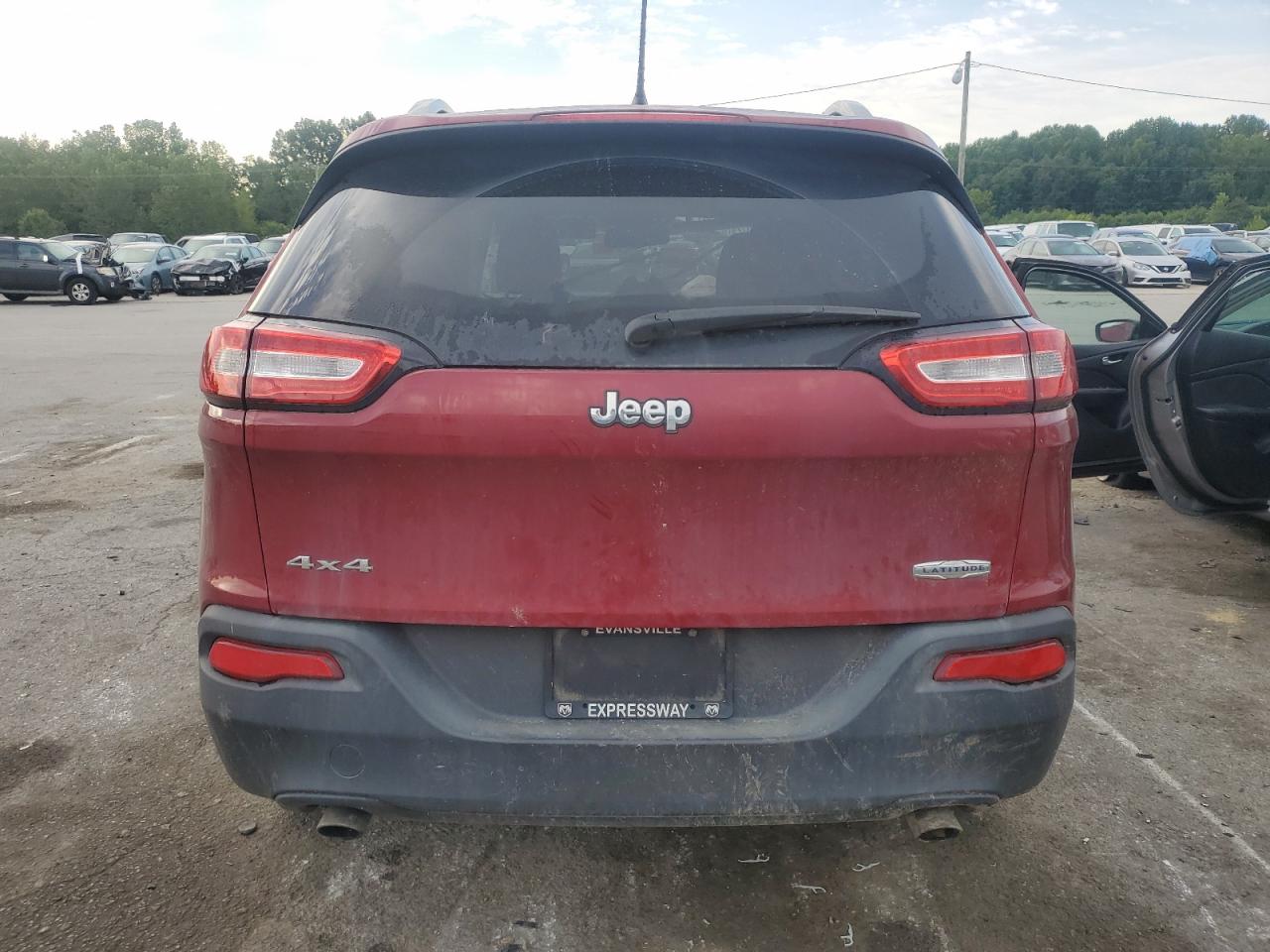 2014 Jeep Cherokee Latitude VIN: 1C4PJMCS0EW243120 Lot: 66819624