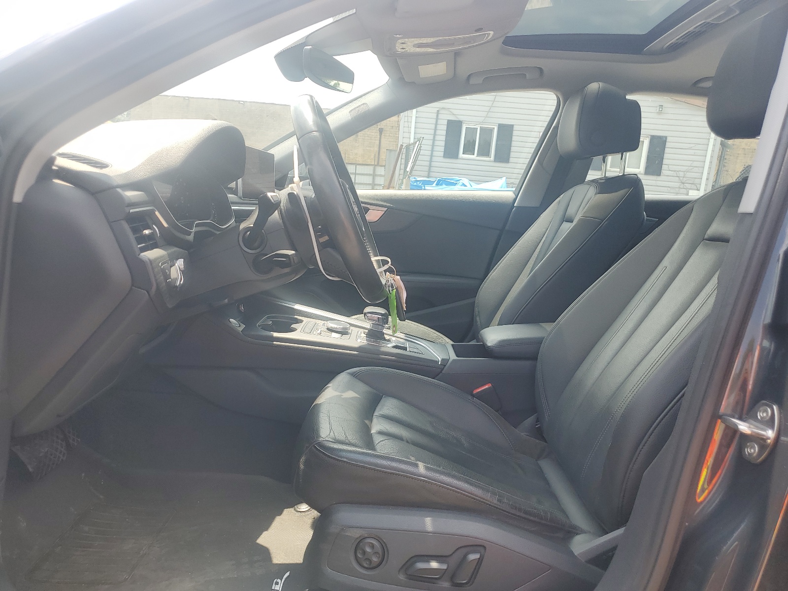 WAUFNAF48JA031260 2018 Audi A4 Prestige