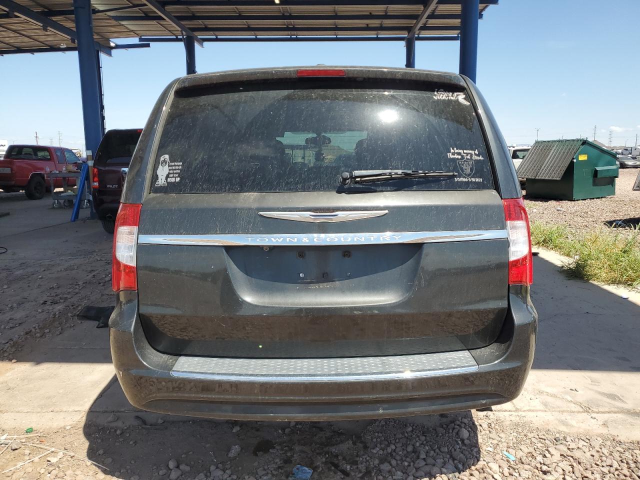 2011 Chrysler Town & Country Touring L VIN: 2A4RR8DG1BR746494 Lot: 66250454