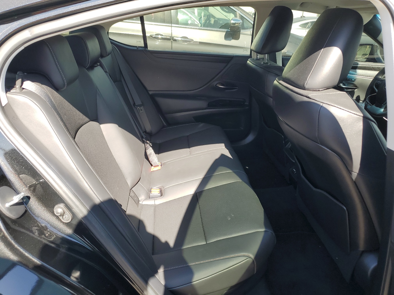 58ADA1C19PU034552 2023 Lexus Es 300H Base