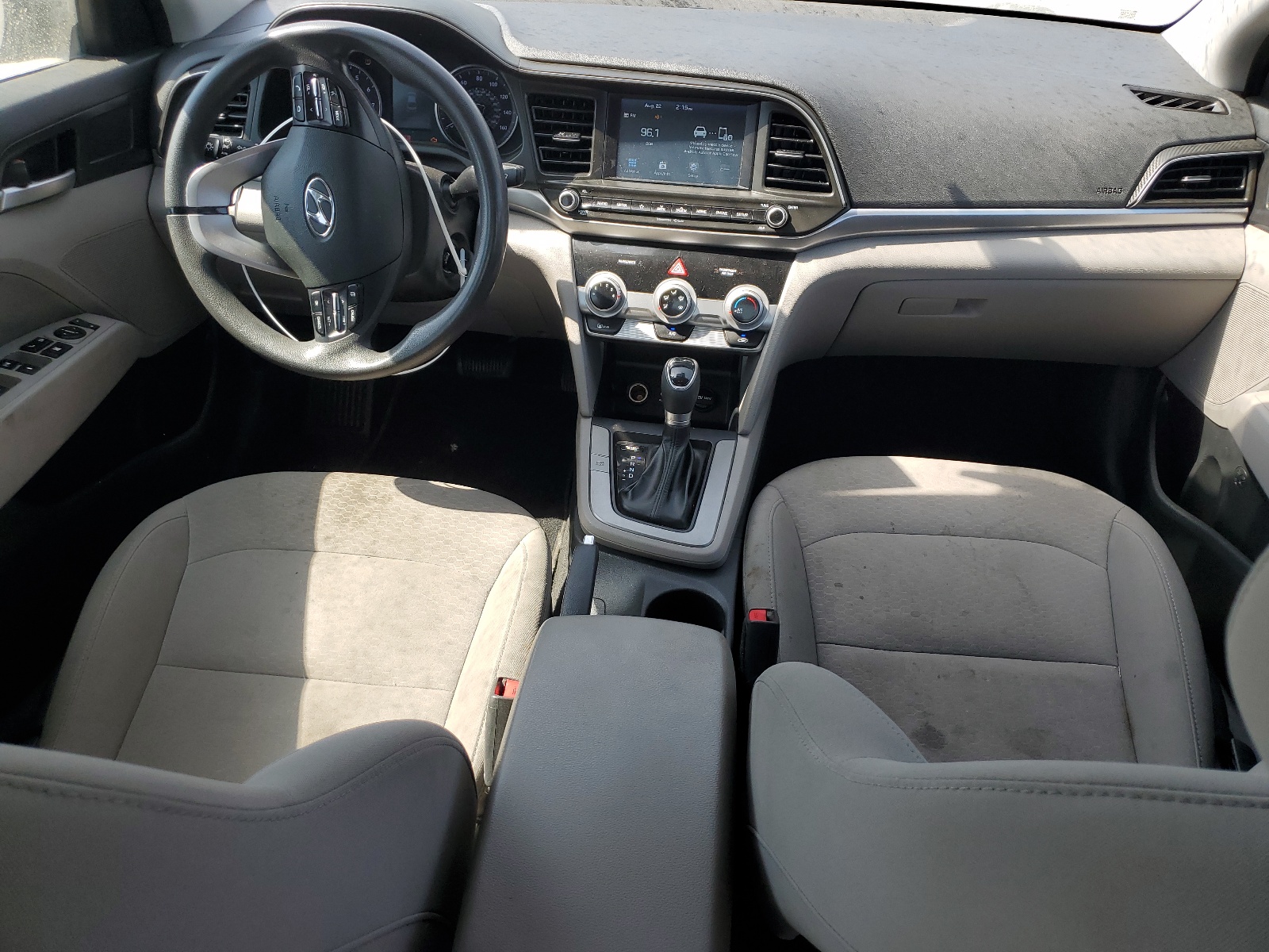 5NPD84LF9KH467800 2019 Hyundai Elantra Sel