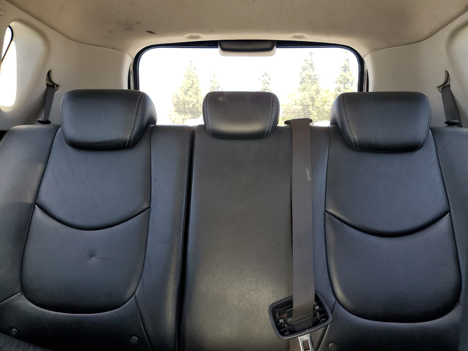 KNDJT2A22A7128921 2010 Kia Soul +