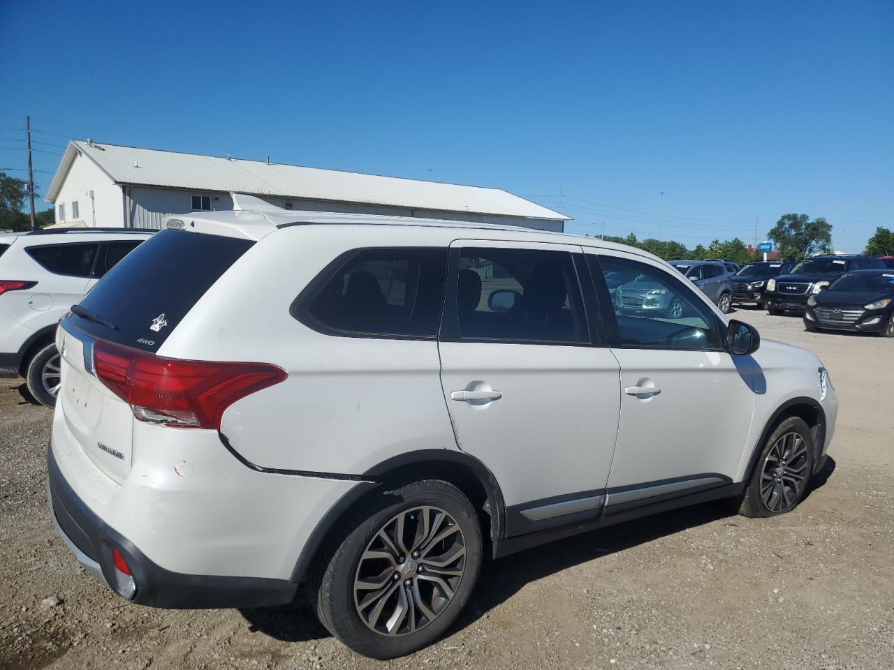 2017 Mitsubishi Outlander Es VIN: JA4AZ2A30HZ036481 Lot: 69843904