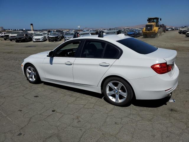  BMW 3 SERIES 2014 Белый