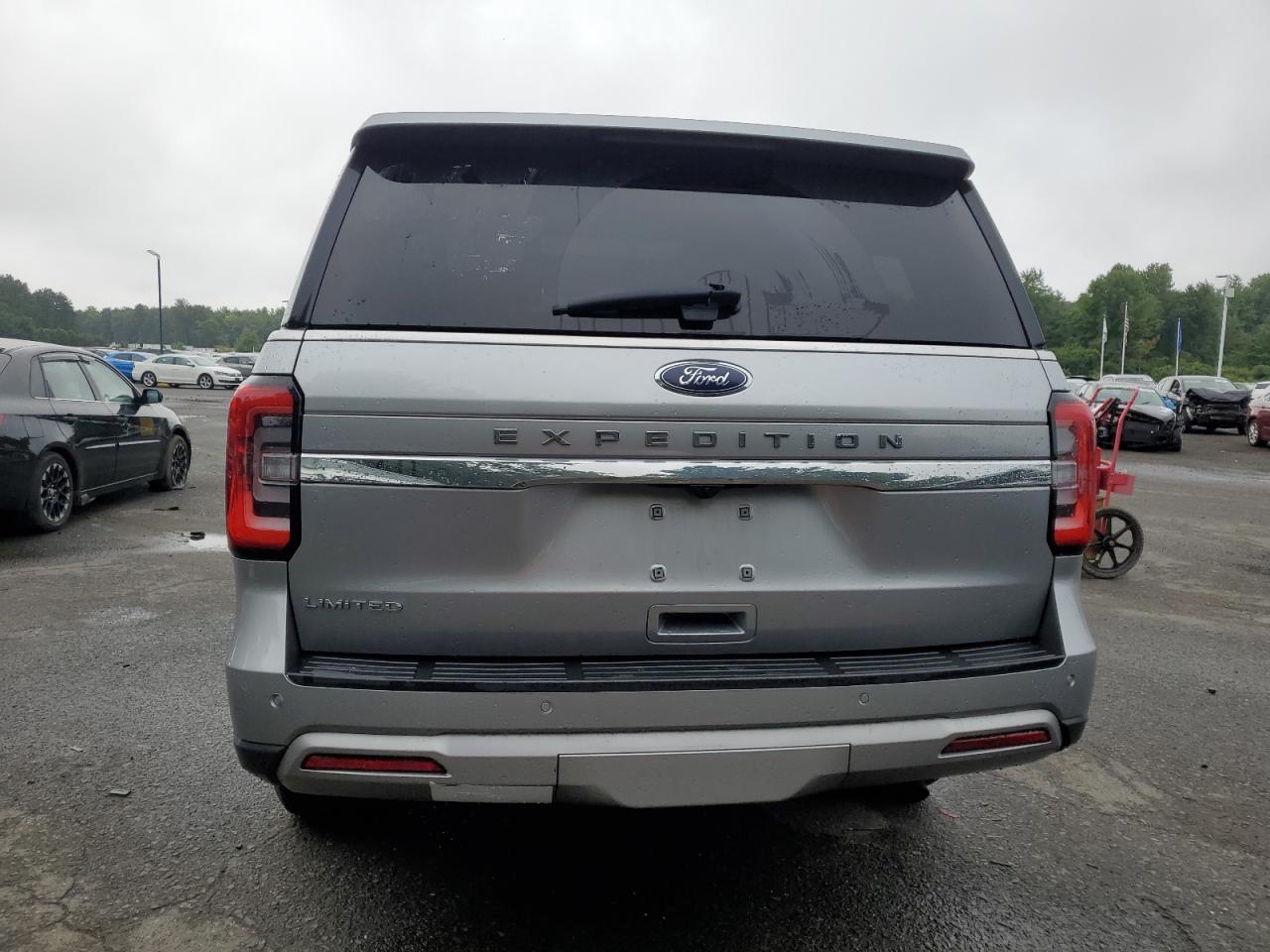 1FMJU2AT2NEA67654 2022 Ford Expedition Limited