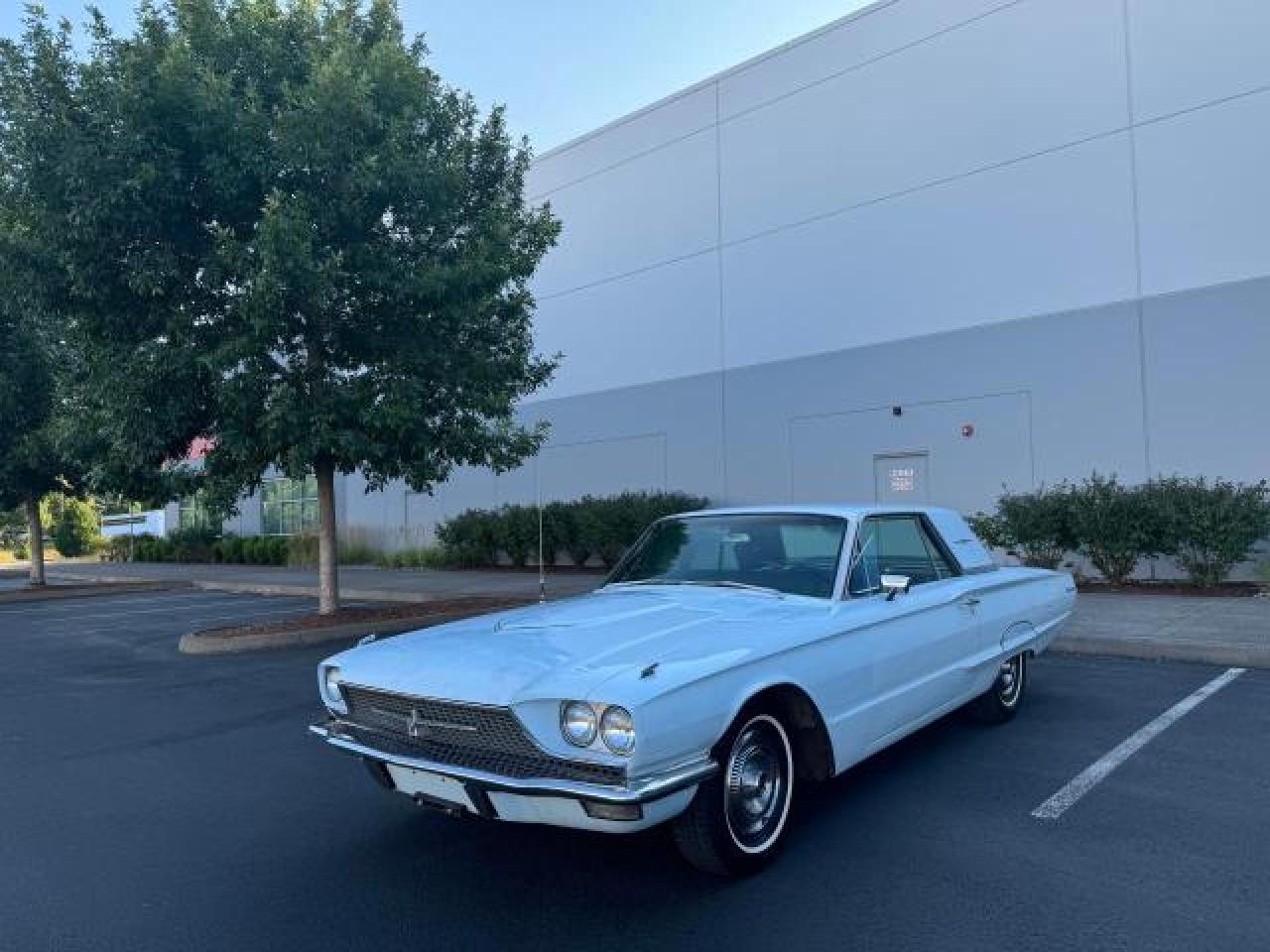 1966 Ford T-Bird VIN: 6Y83Z155635 Lot: 67840294