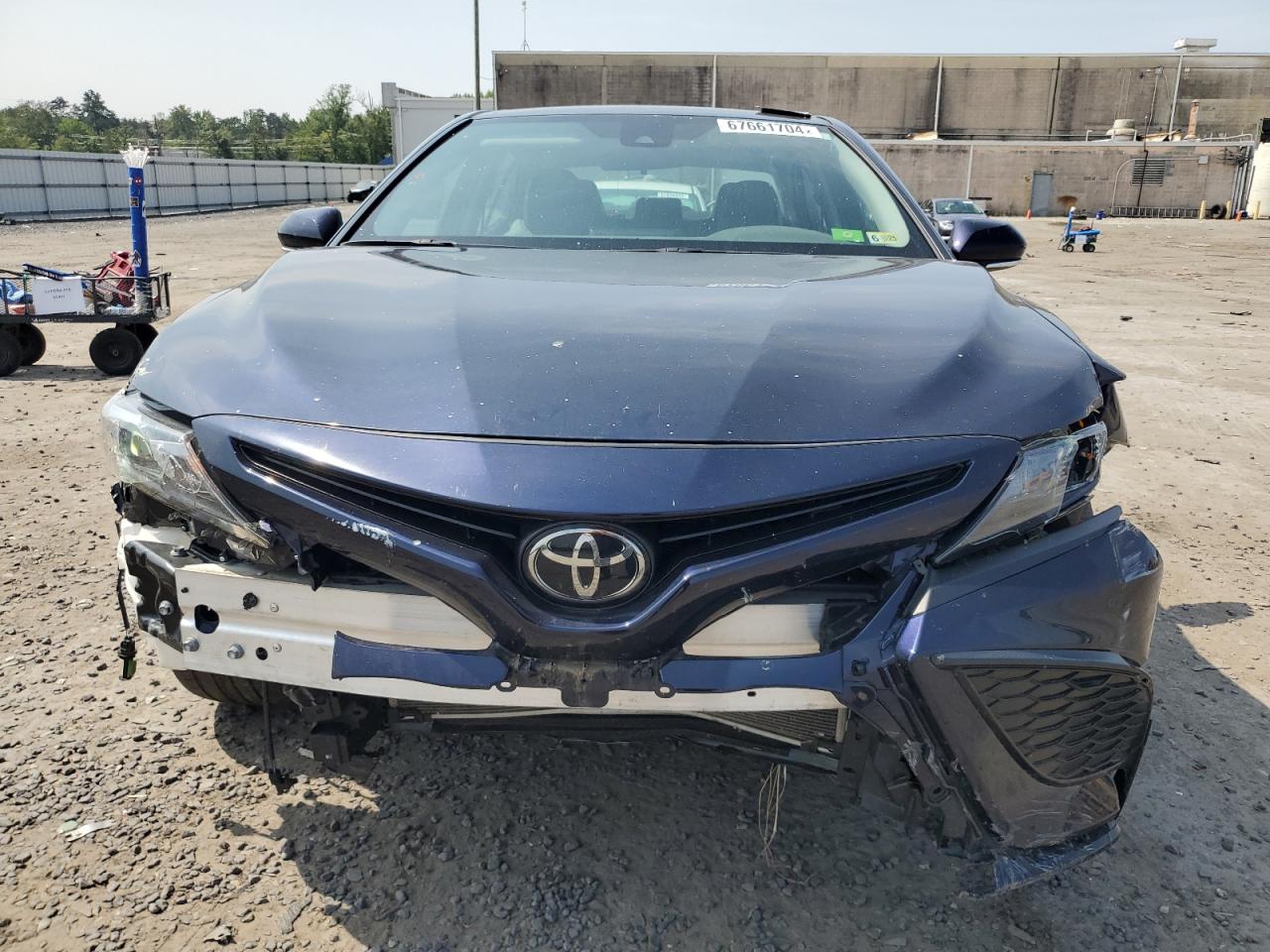 2022 Toyota Camry - Image 5