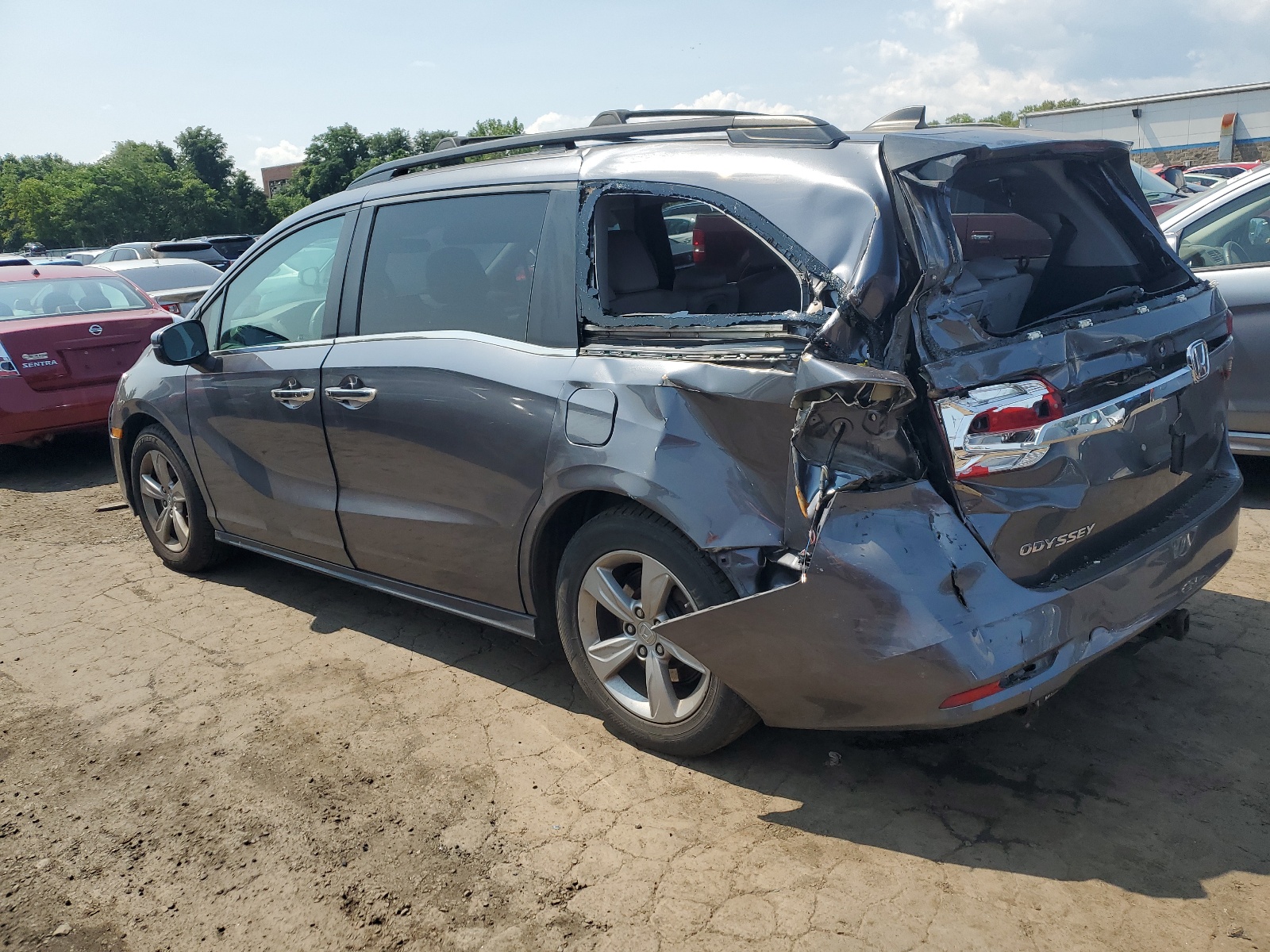 5FNRL6H56JB037719 2018 Honda Odyssey Ex