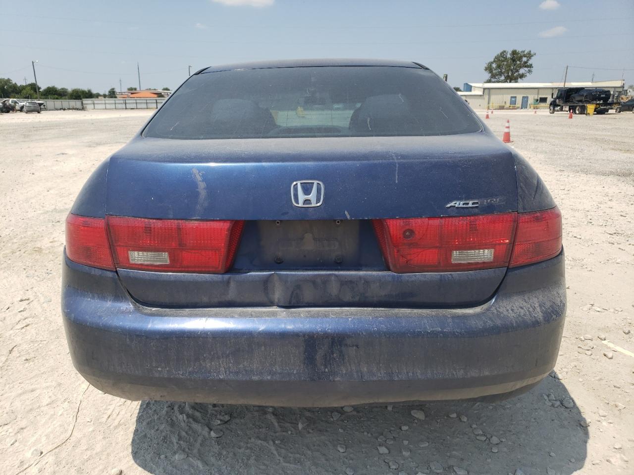 2005 Honda Accord Dx VIN: 1HGCM56145A122622 Lot: 68884024