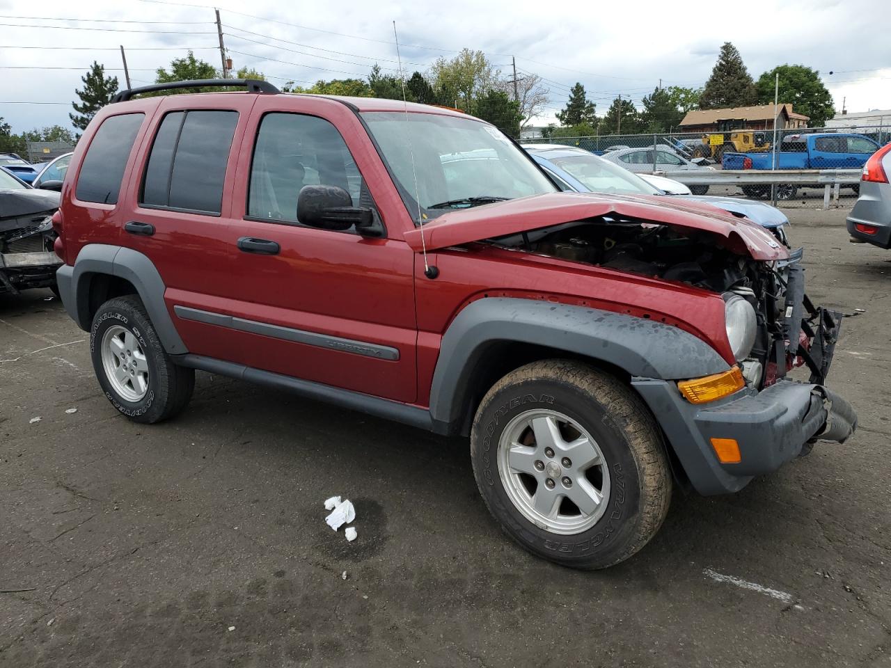 2005 Jeep Liberty (North America) - Image 4
