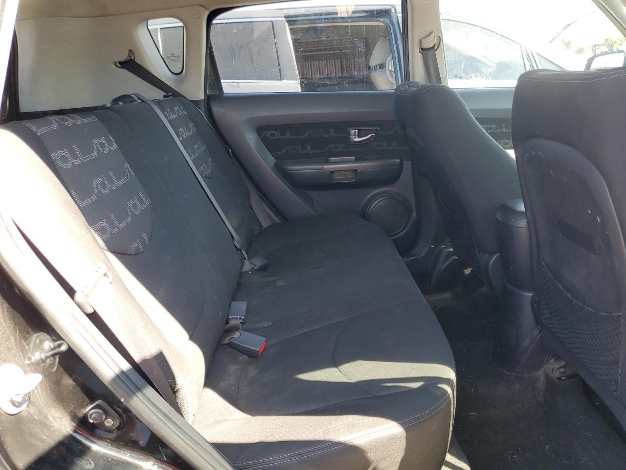 2012 Kia Soul + VIN: KNDJT2A63C7748974 Lot: 67145154