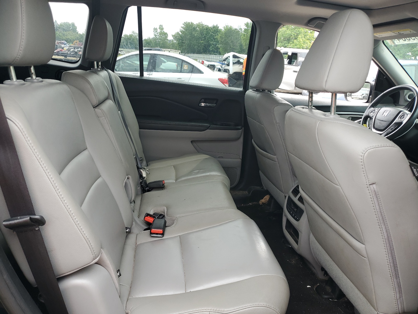 5FNYF6H51HB019058 2017 Honda Pilot Exl