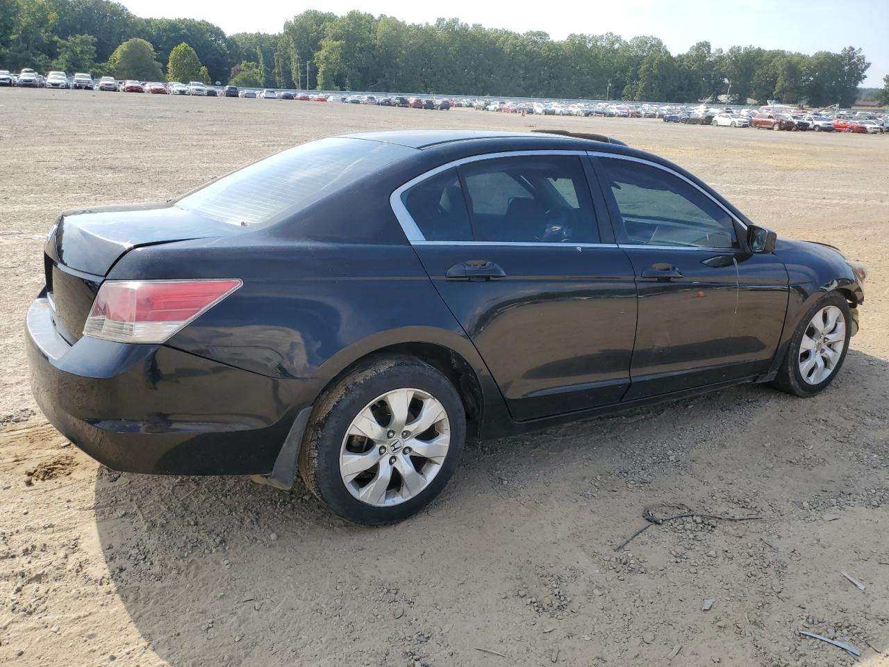 2009 Honda Accord - Image 3