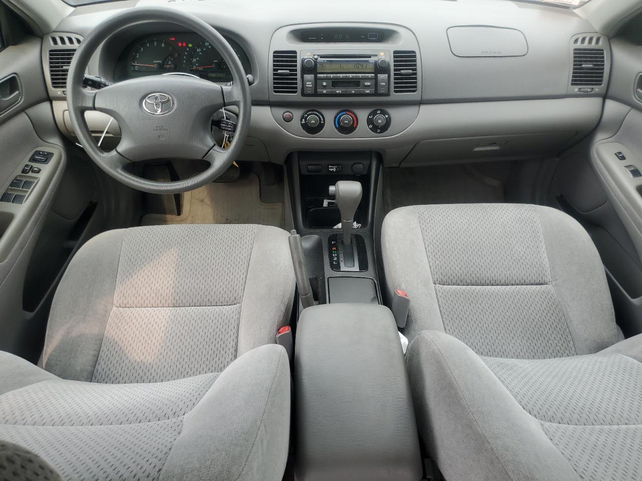 2004 Toyota Camry Le VIN: 4T1BE32K84U812070 Lot: 67244484