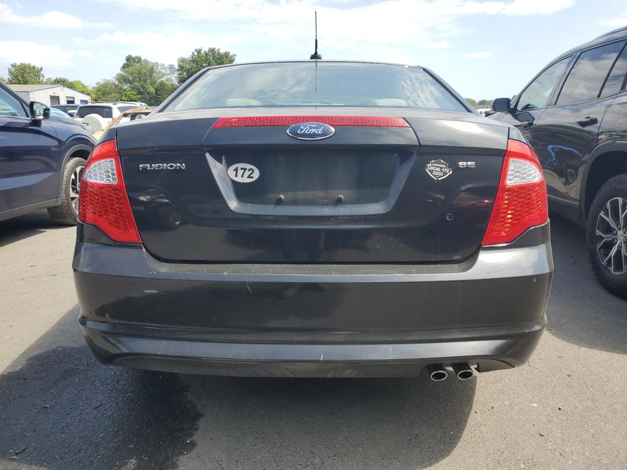 3FAHP0HA5AR282767 2010 Ford Fusion Se