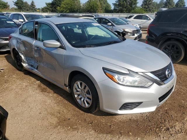  NISSAN ALTIMA 2016 Srebrny