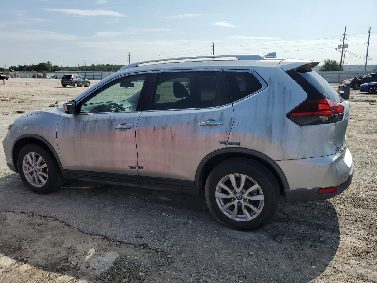 KNMAT2MT8KP516709 2019 NISSAN ROGUE - Image 2