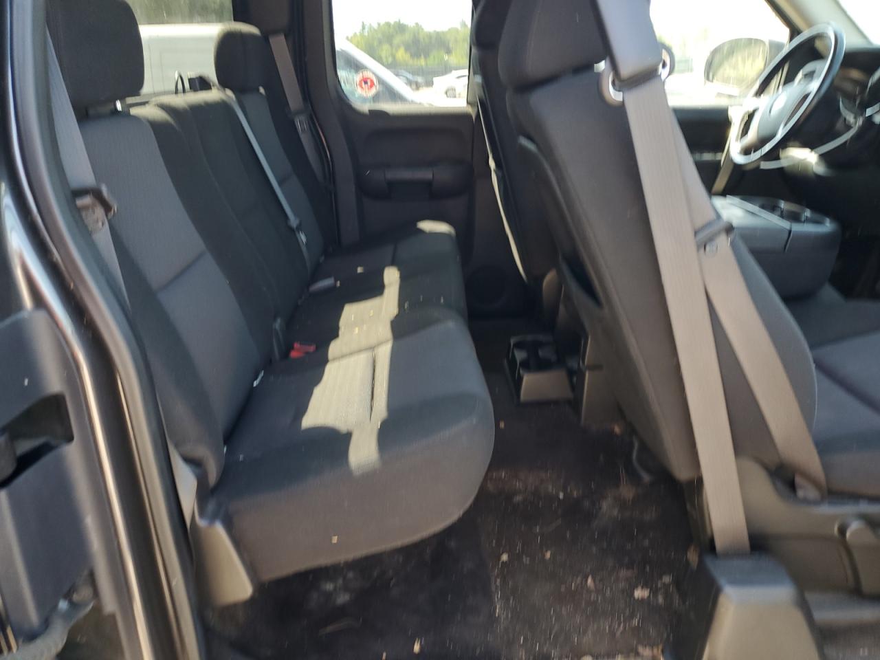1GCSKSE35AZ188898 2010 Chevrolet Silverado K1500 Lt