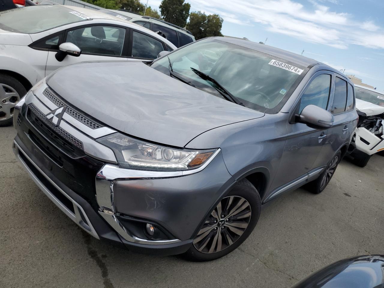 JA4AZ3A35KZ021228 2019 MITSUBISHI OUTLANDER - Image 1